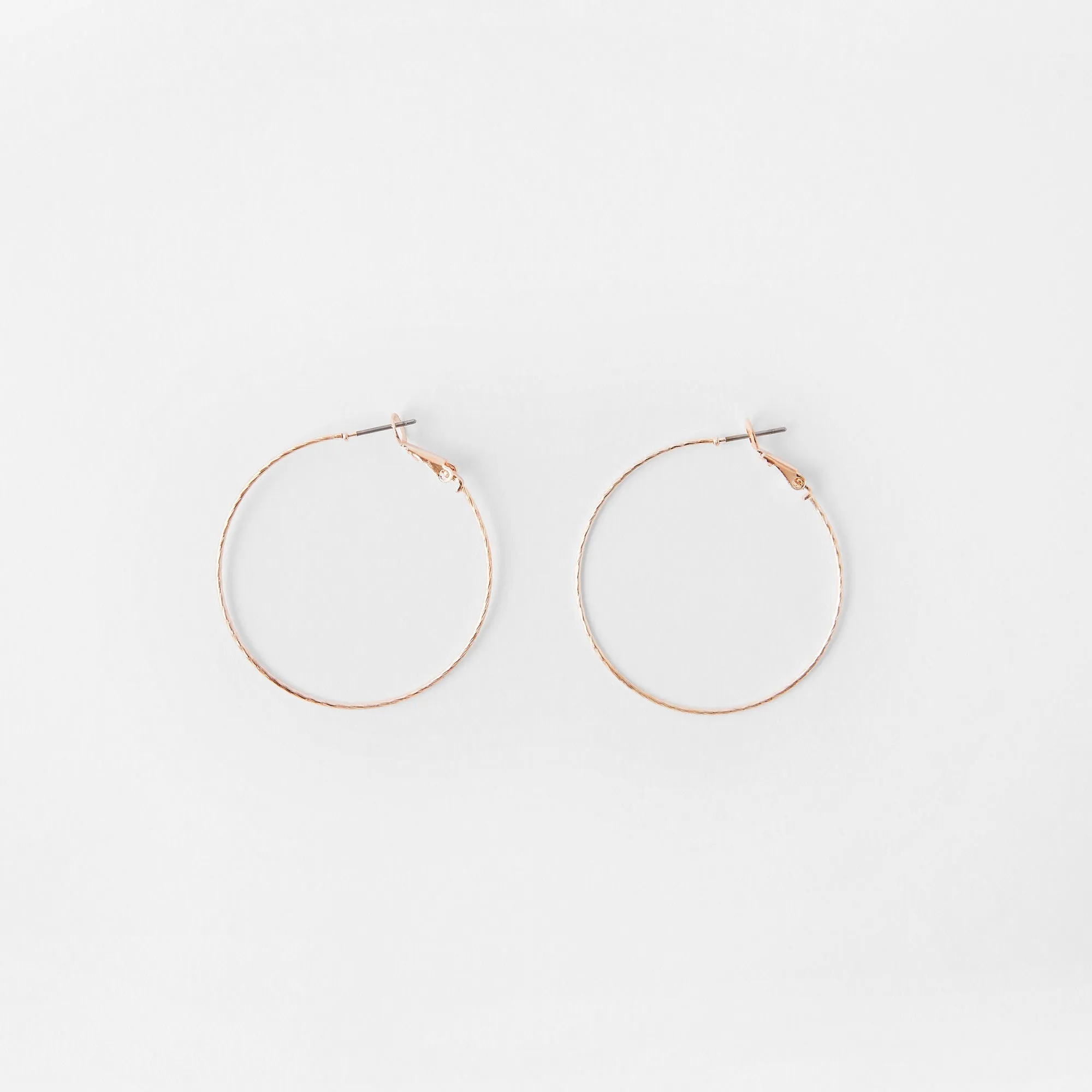 Accessorize London Fine Facet Hoop