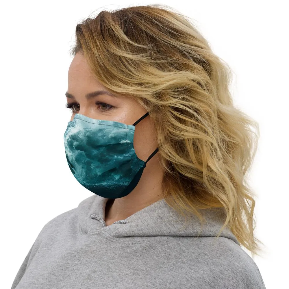 Beautiful duck dive face mask with nose wire.
