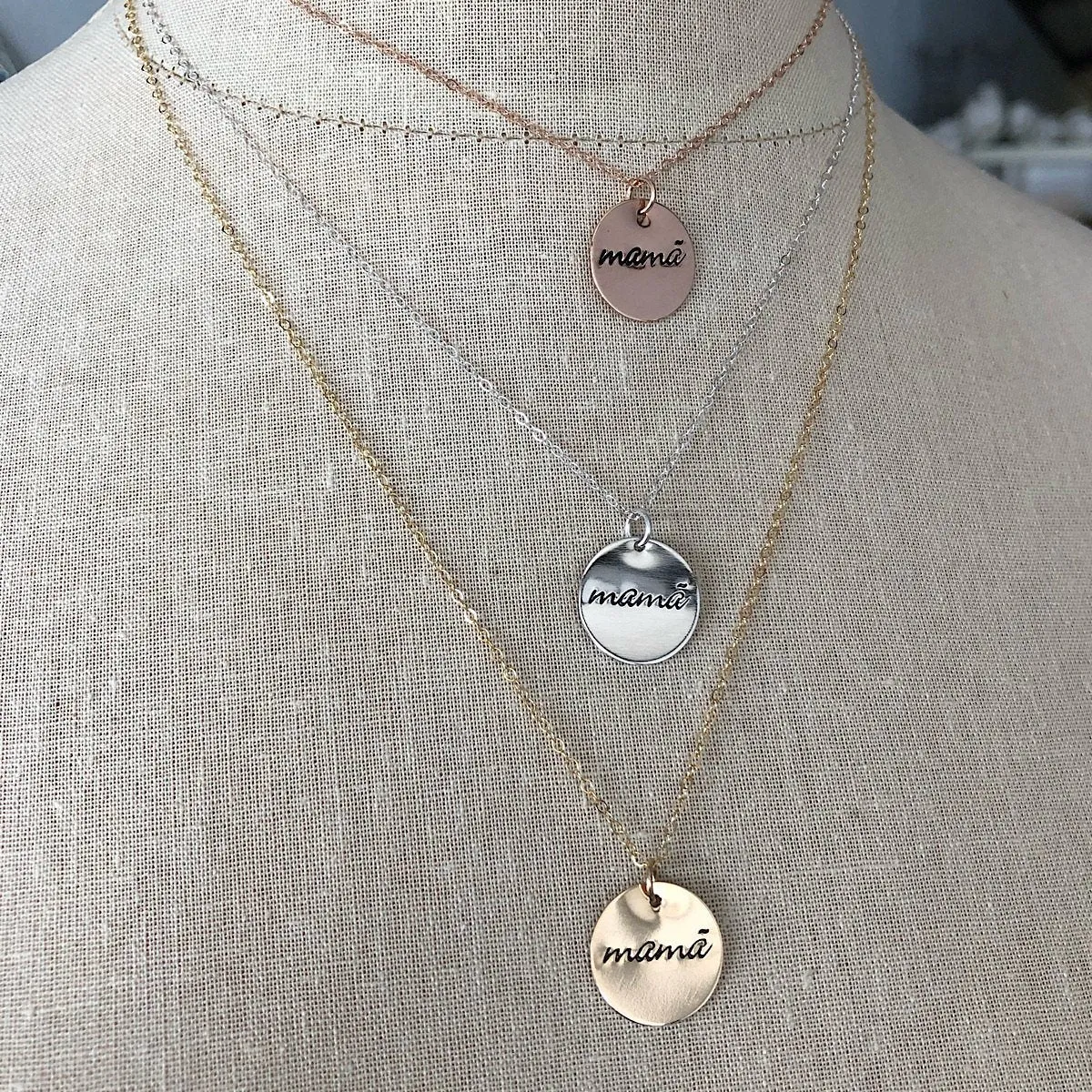 Mama Simple Disc Necklace